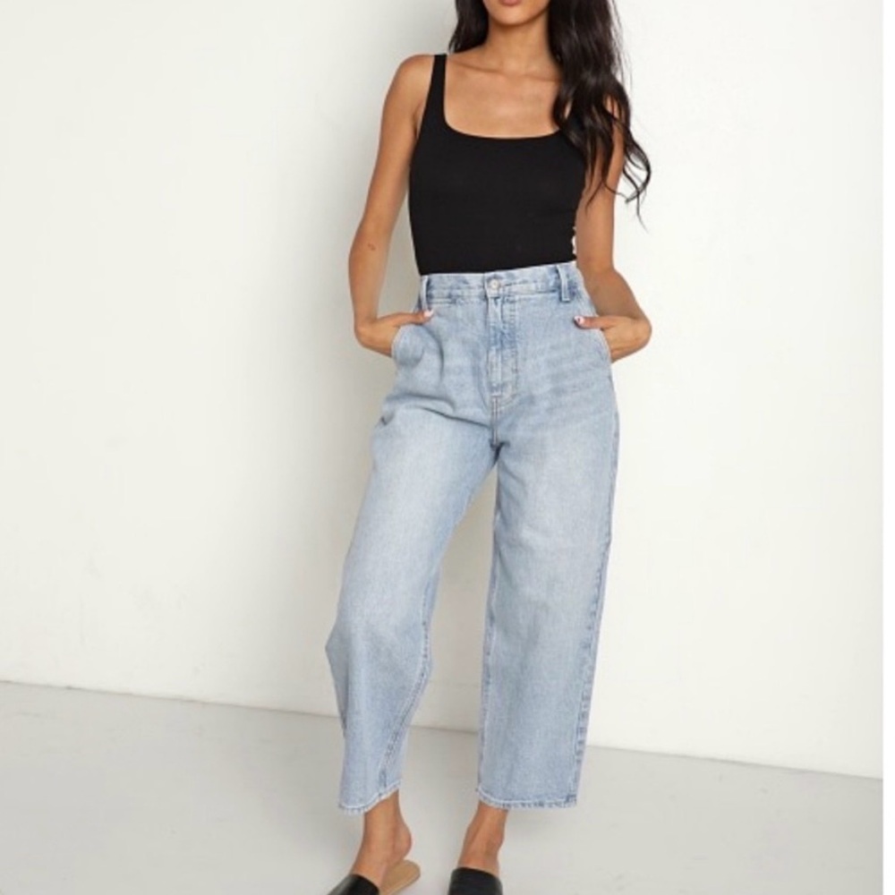 Pistola Gianna high rise balloon leg jean azure cropped style